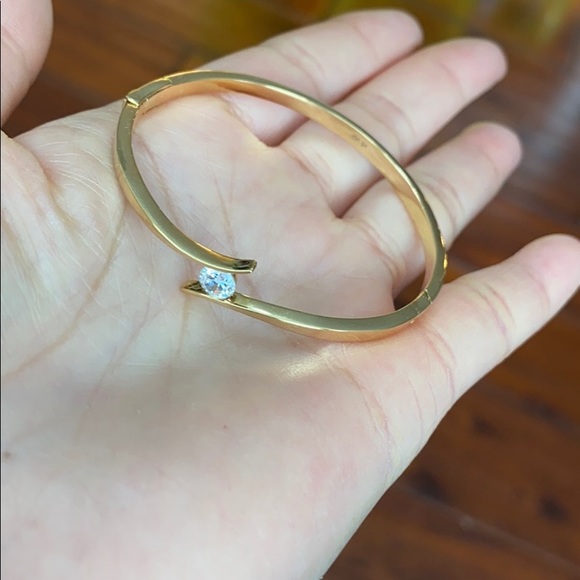 14K Real Yellow Gold Small CZ Bangle Bracelet - Picture 8 of 13